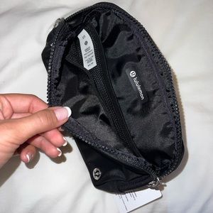 LULULEMON BELT BAG- Large